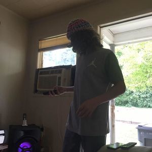 Meet your Posher, Logan